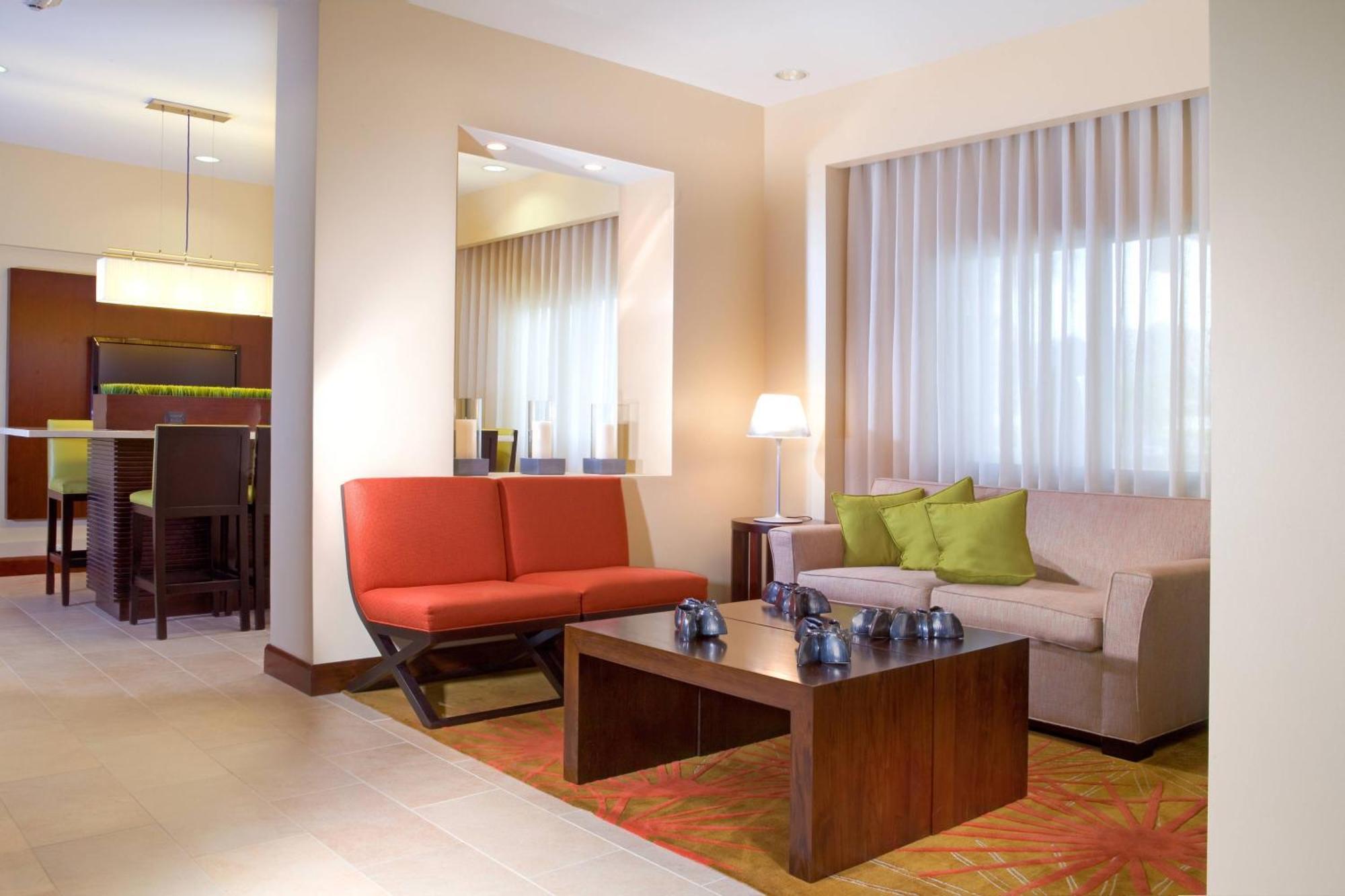 Courtyard By Marriott Port Of Spain Ngoại thất bức ảnh