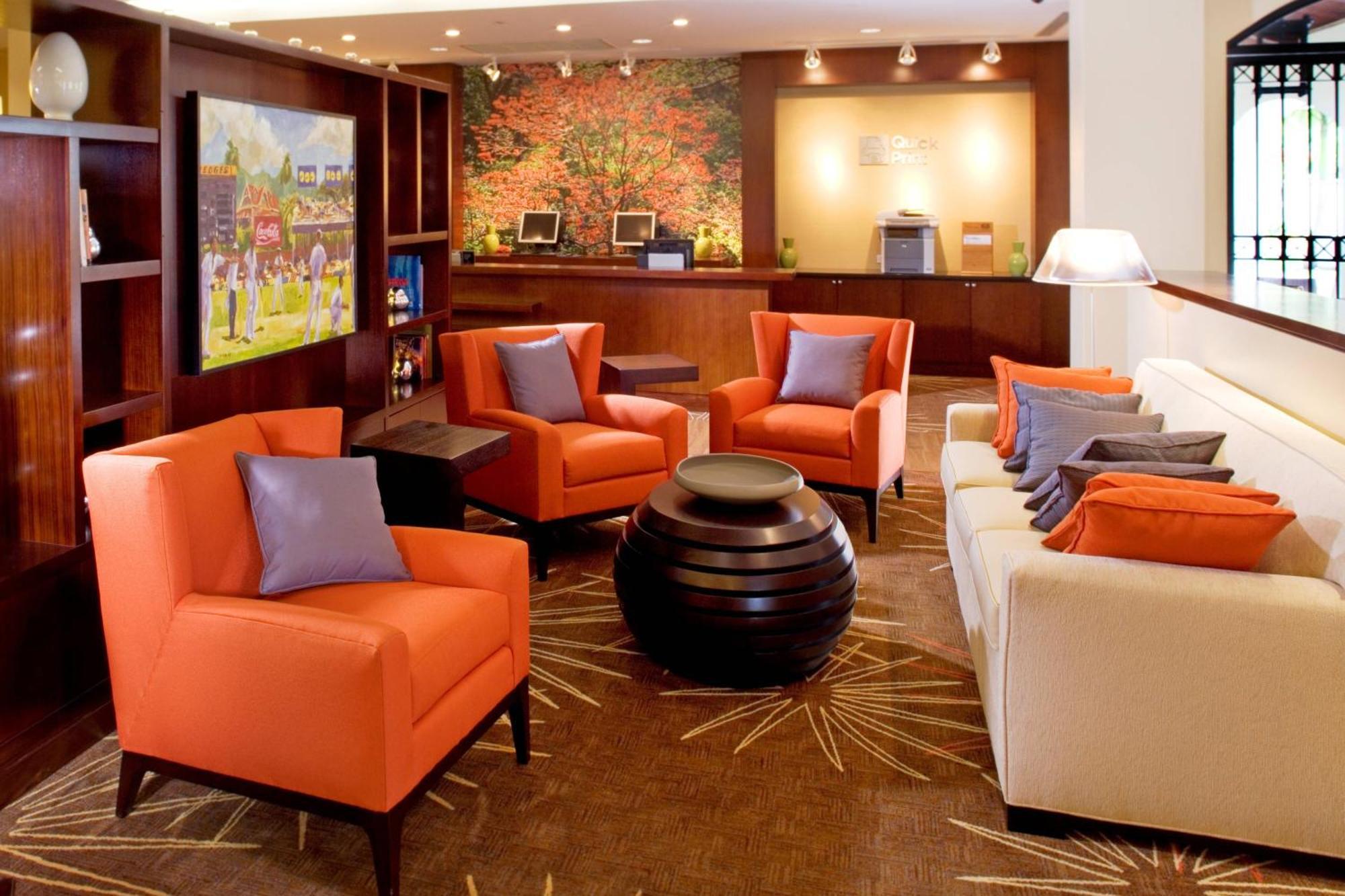 Courtyard By Marriott Port Of Spain Ngoại thất bức ảnh