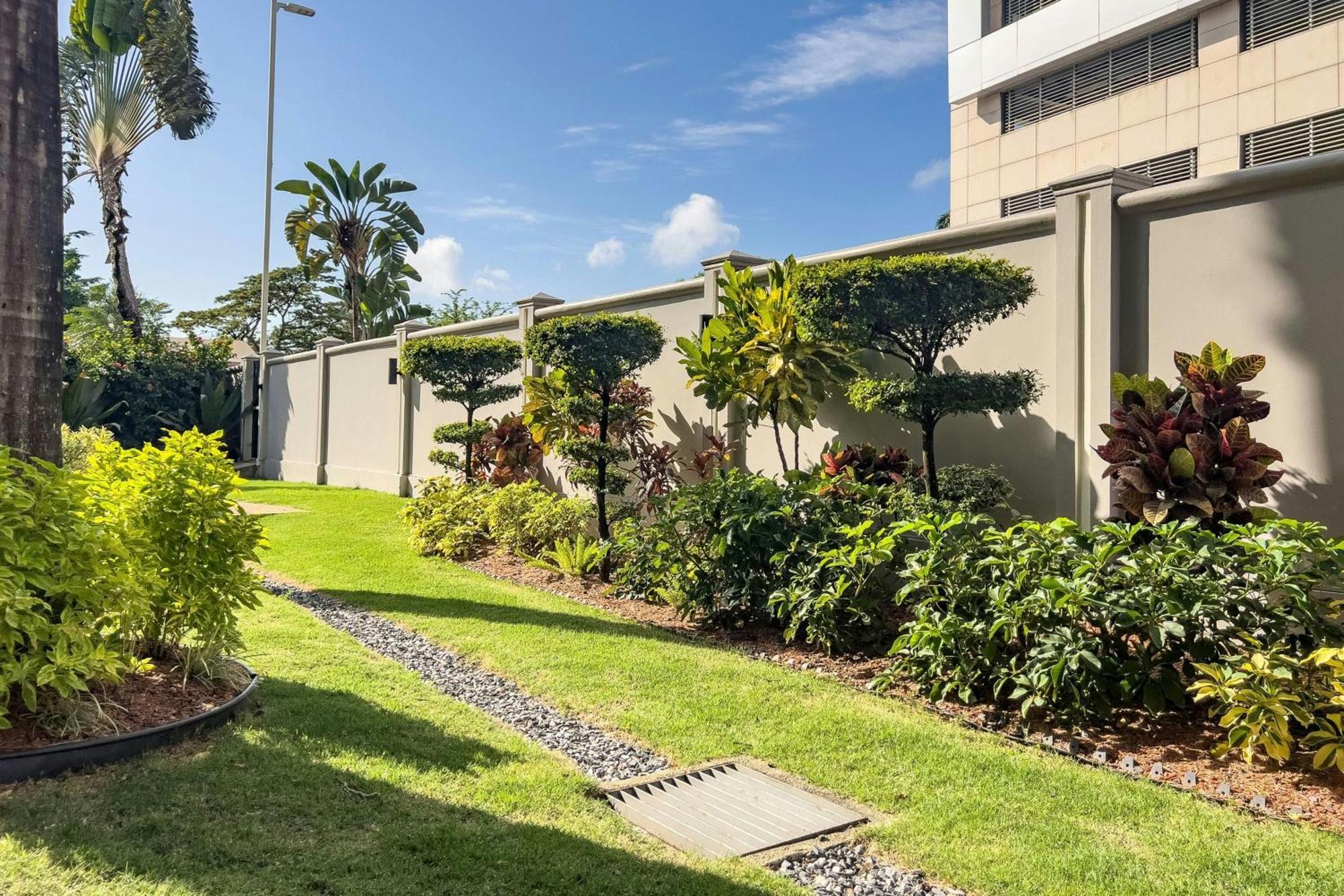 Courtyard By Marriott Port Of Spain Ngoại thất bức ảnh
