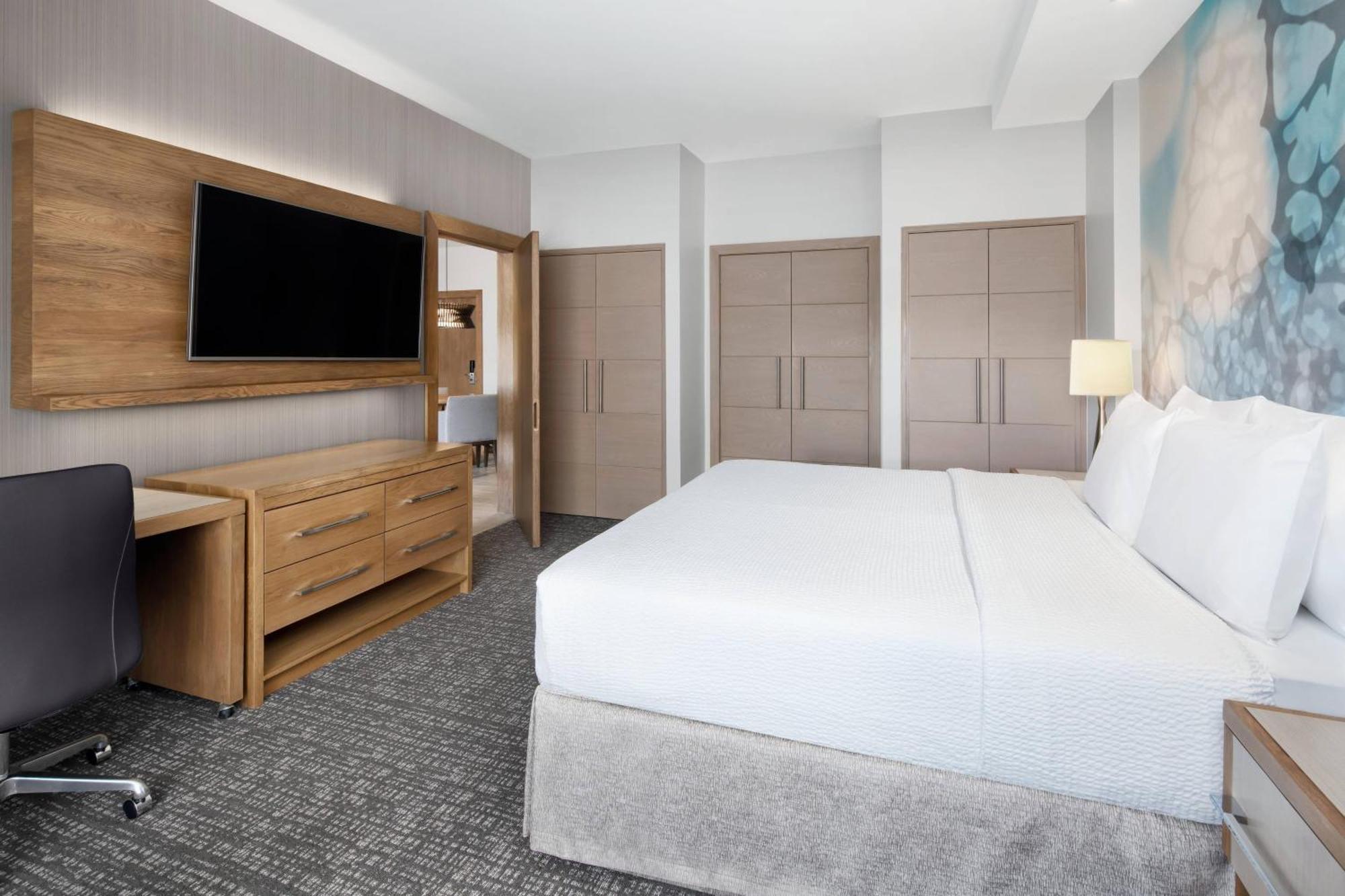 Courtyard By Marriott Port Of Spain Ngoại thất bức ảnh